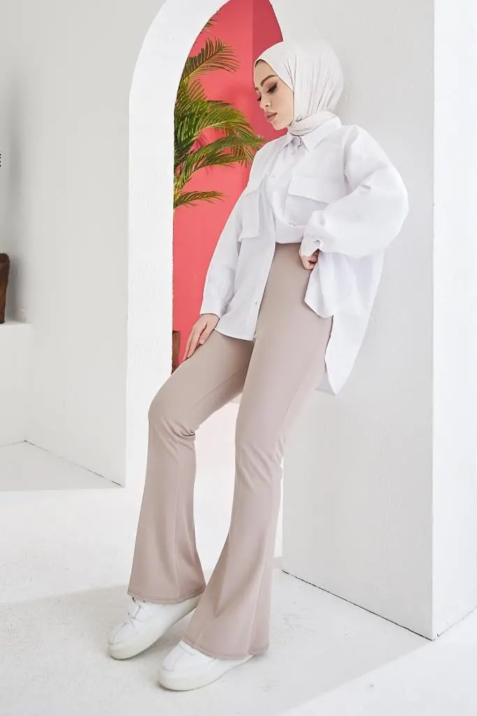 Vison Spanish Cuffed Fabric Trousers-detail