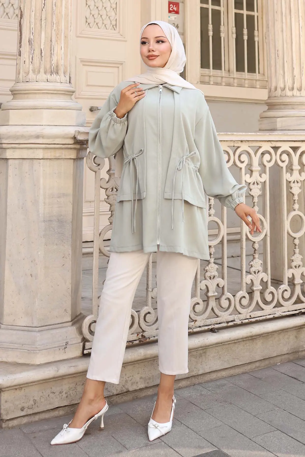 Waist Drawstring Zippered Short Coat-detail