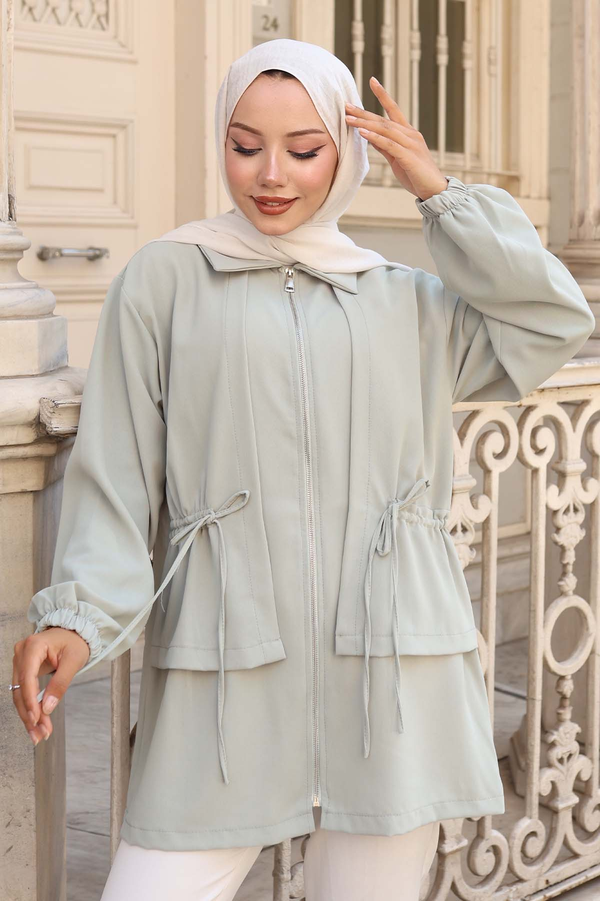 Waist Drawstring Zippered Short Coat