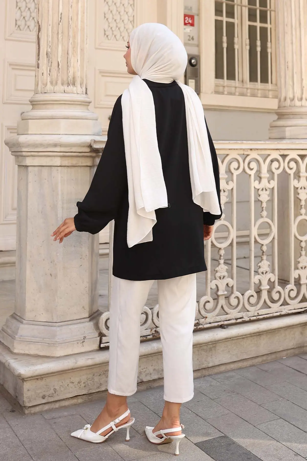 Waist Drawstring Zippered Short Coat-detail