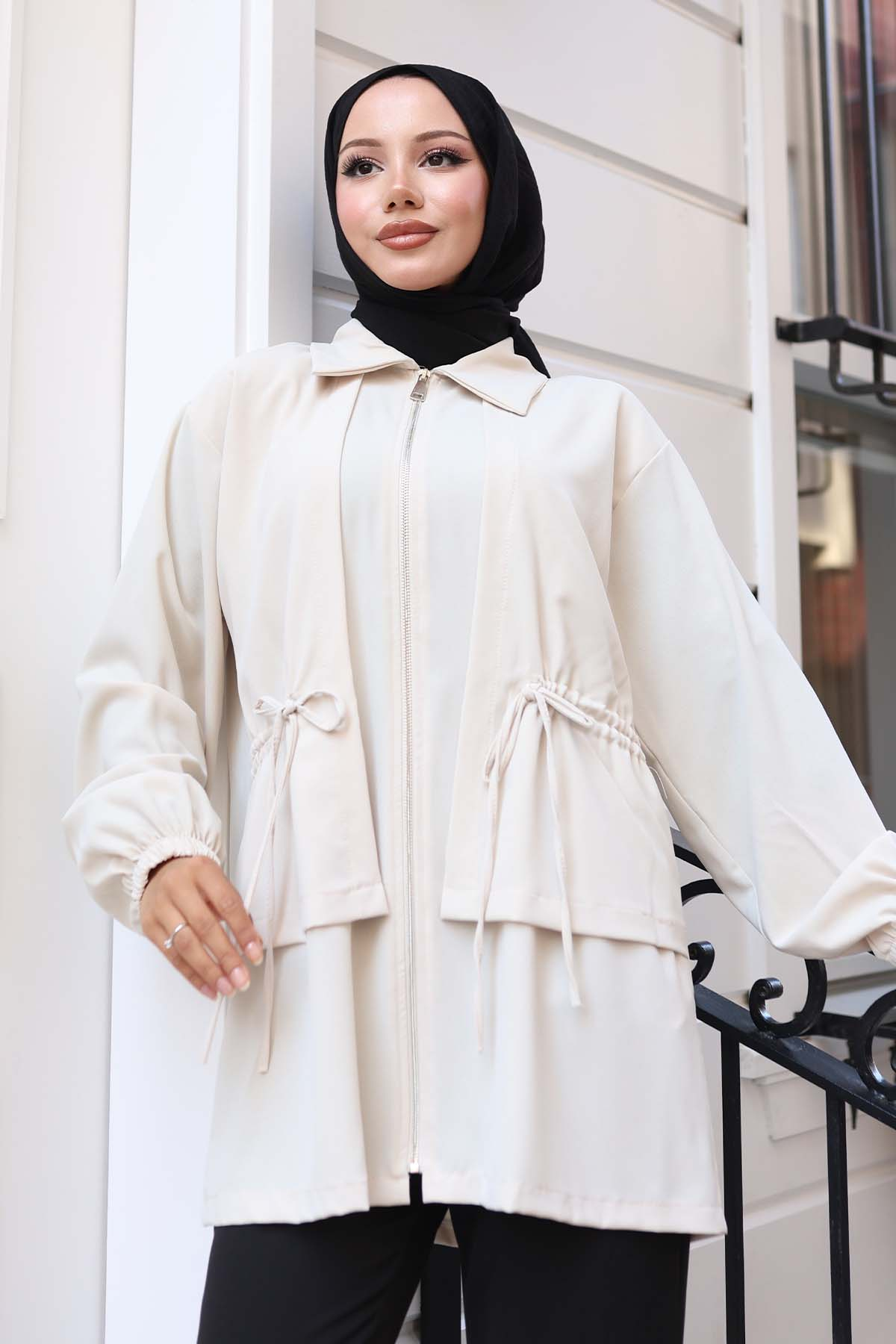 Waist Drawstring Zippered Short Coat