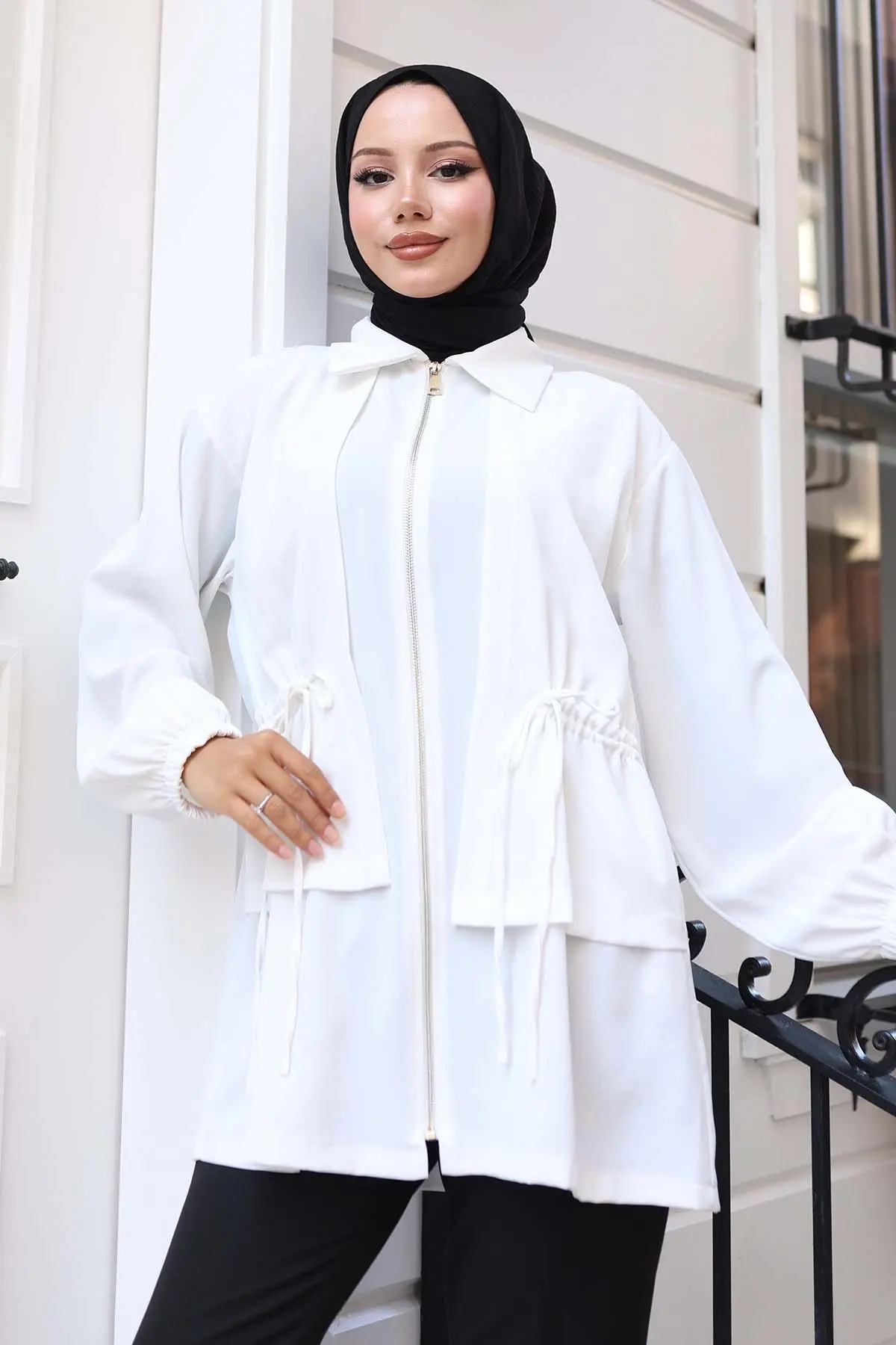 Waist Drawstring Zippered Short Coat-detail