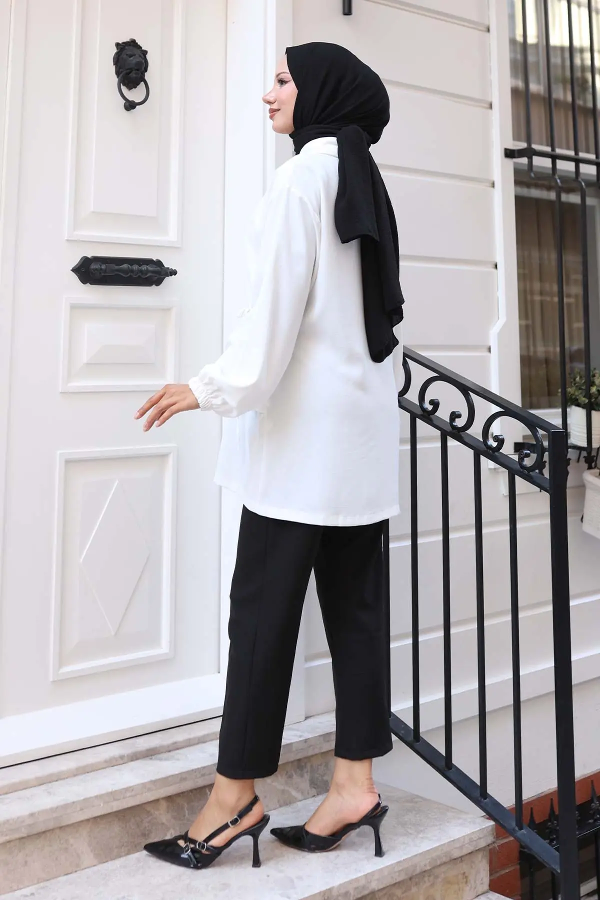 Waist Drawstring Zippered Short Coat-detail