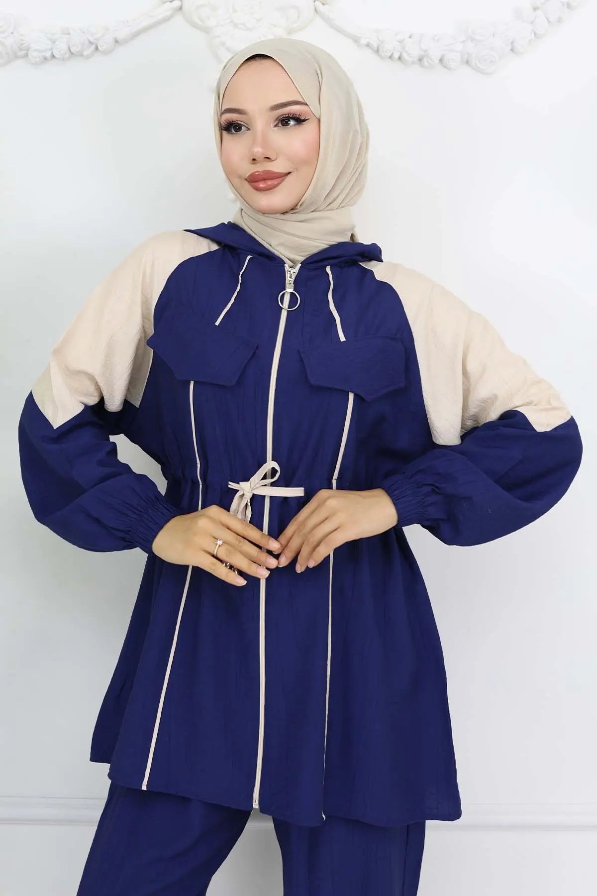 Waist Tie Striped Suit-detail