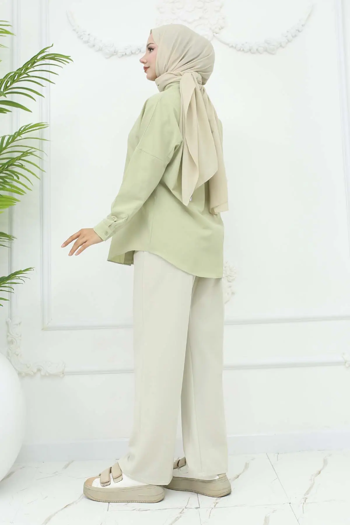 Wide Leg Palazzo Trousers-detail