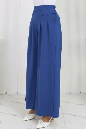 Wide Leg Pleated Trousers