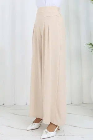 Wide Leg Pleated Trousers