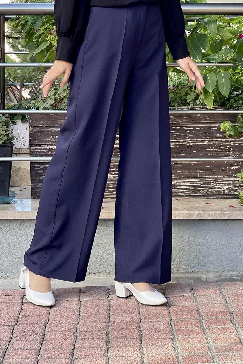 Wide Leg Trousers-detail