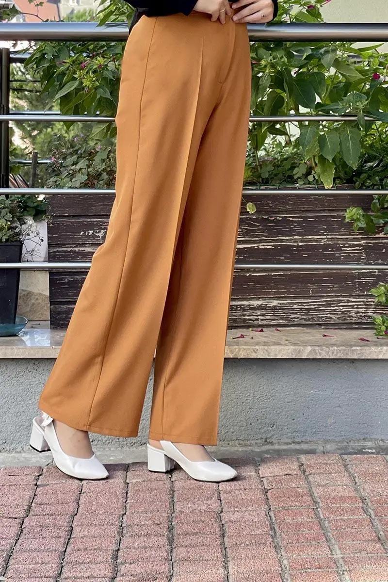 Wide Leg Trousers-detail