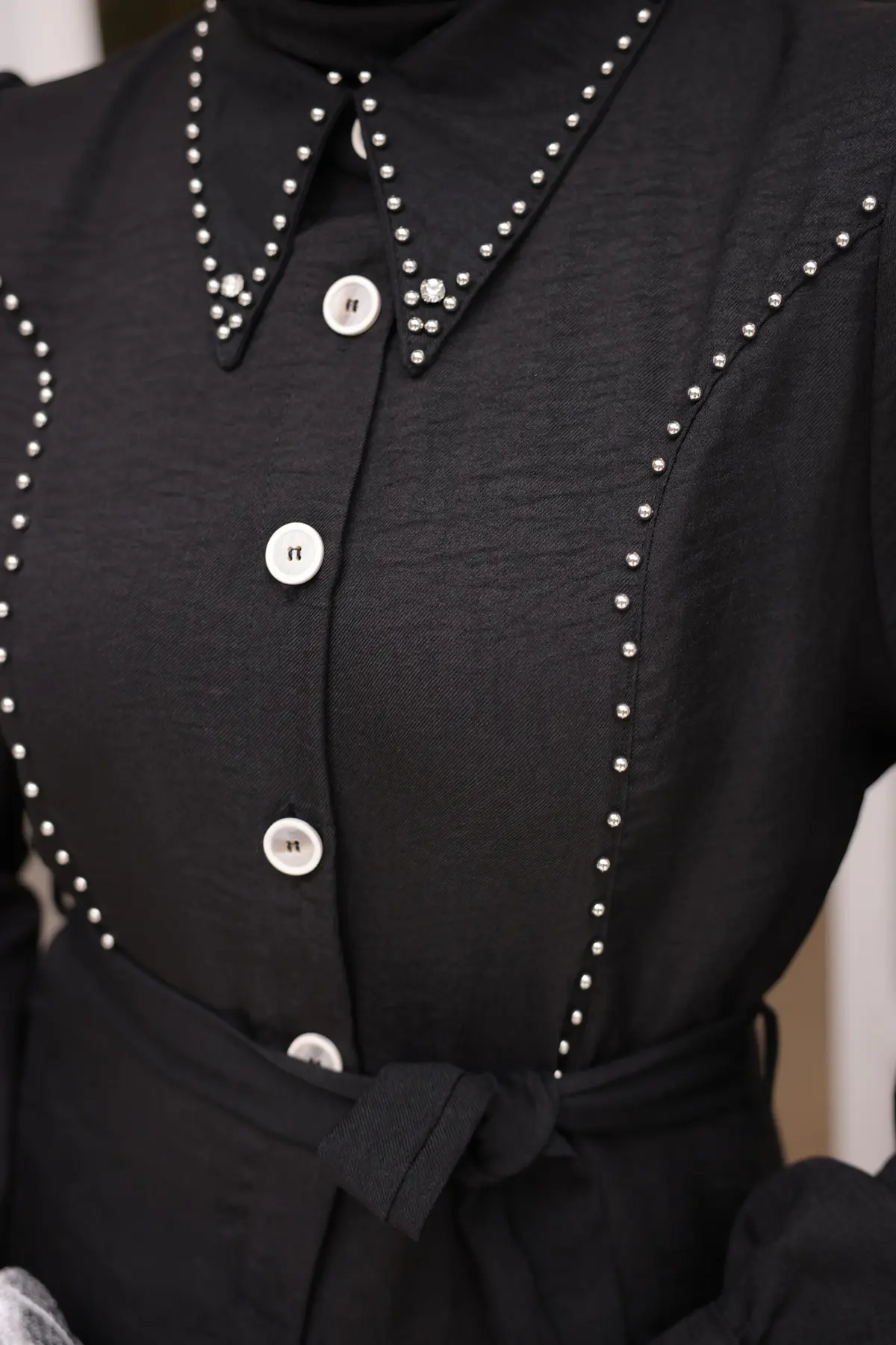 Women's Beaded Detailed Dress-detail