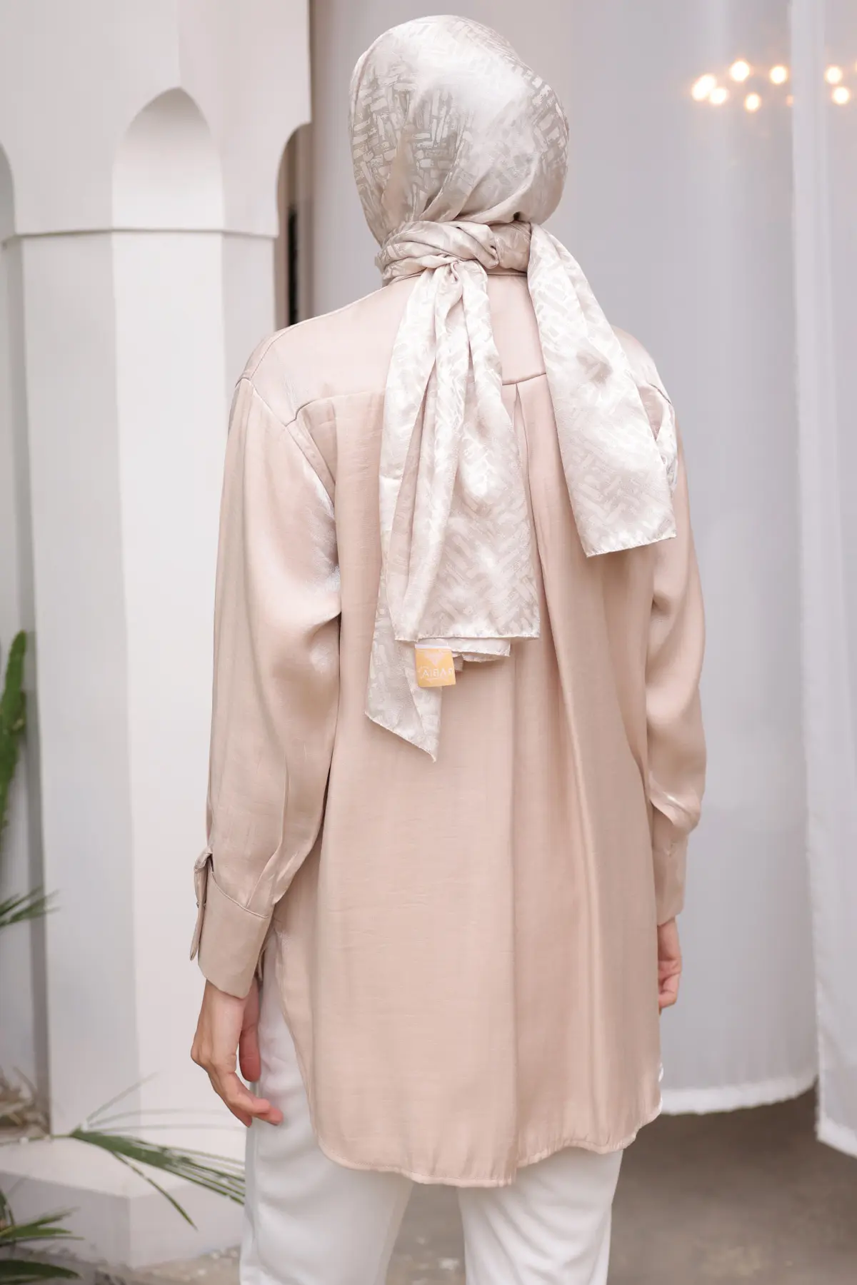 Women's Big Pocket Detailed Shirt-detail