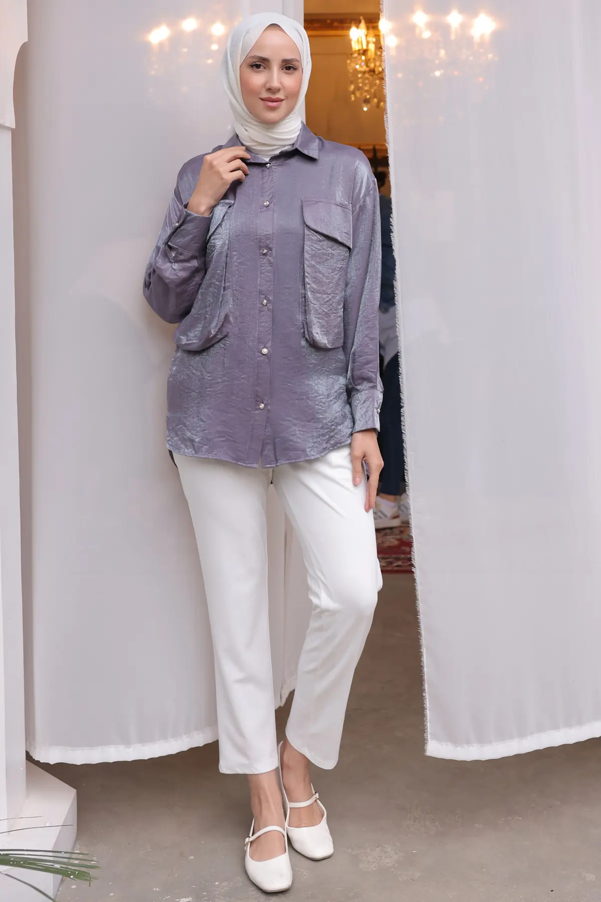 Women's Big Pocket Detailed Shirt-detail