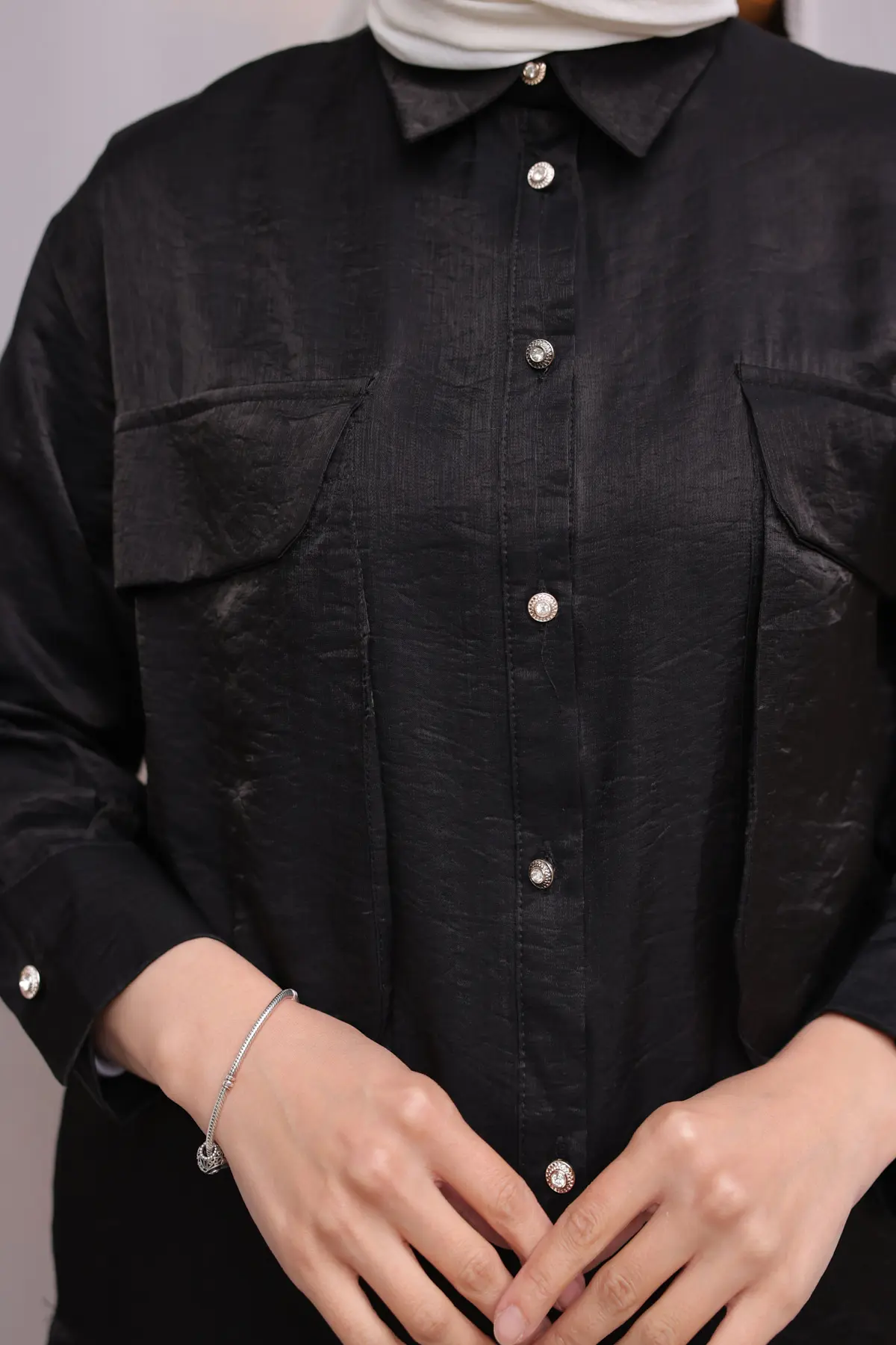 Women's Big Pocket Detailed Shirt-detail