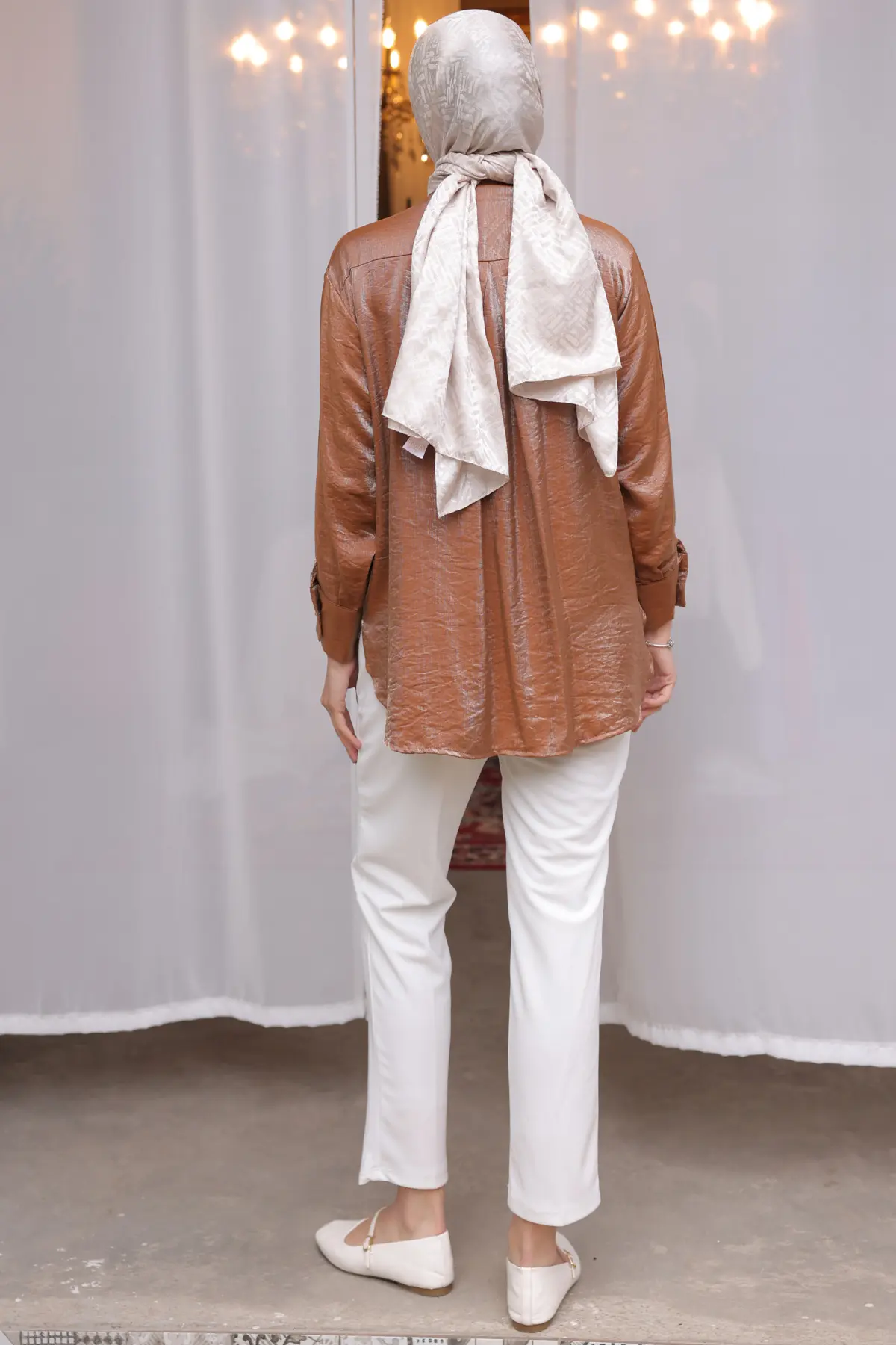 Women's Big Pocket Detailed Shirt-detail