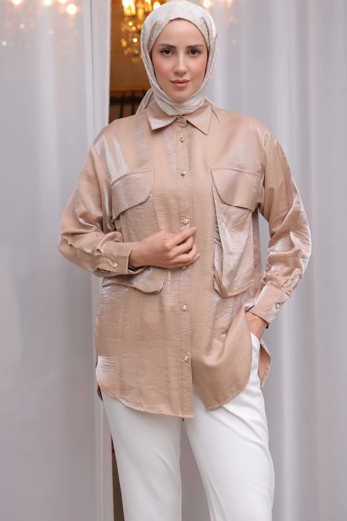 Women's Big Pocket Detailed Shirt-detail