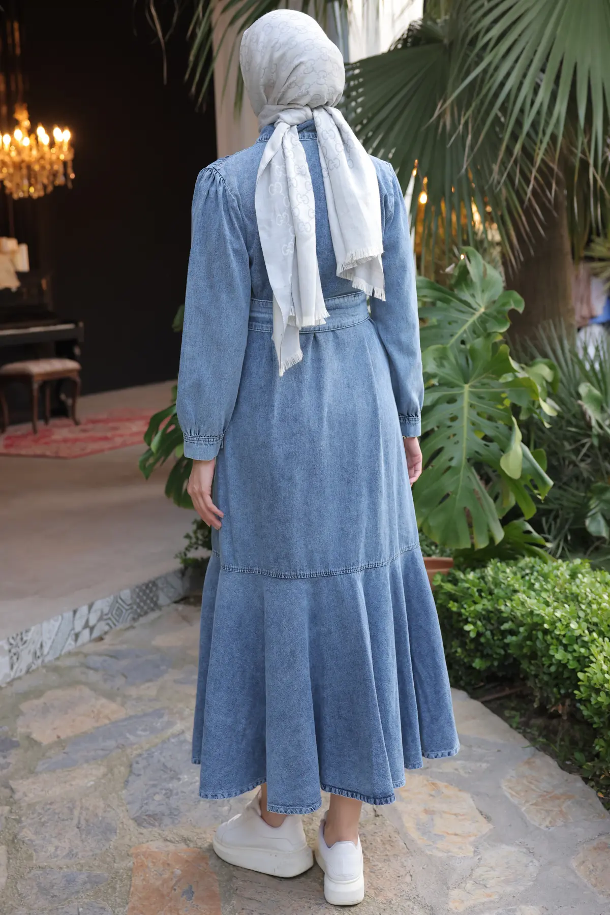 Women's Buttoned Hijab Denim Cap-detail