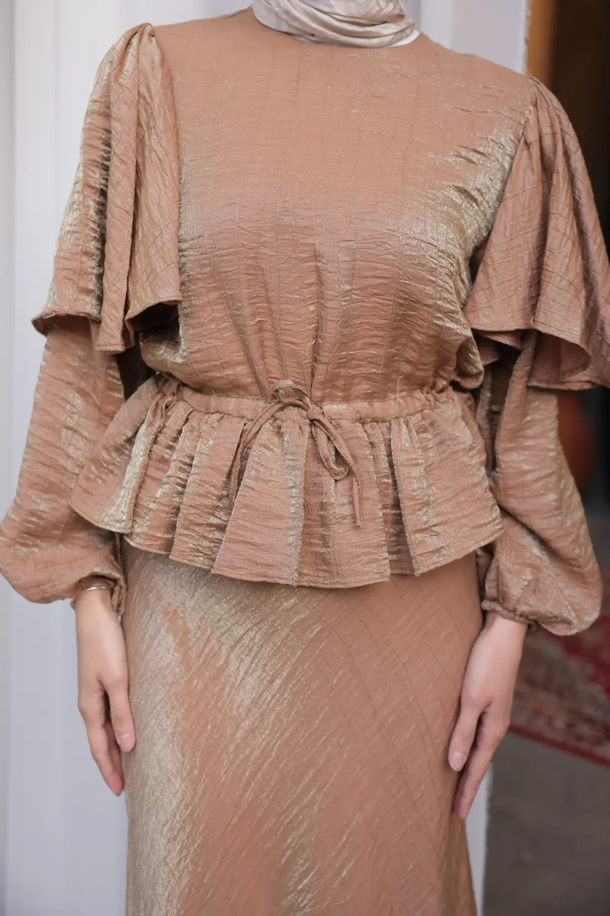 Women's Gathered Waist Skirt Suit-detail