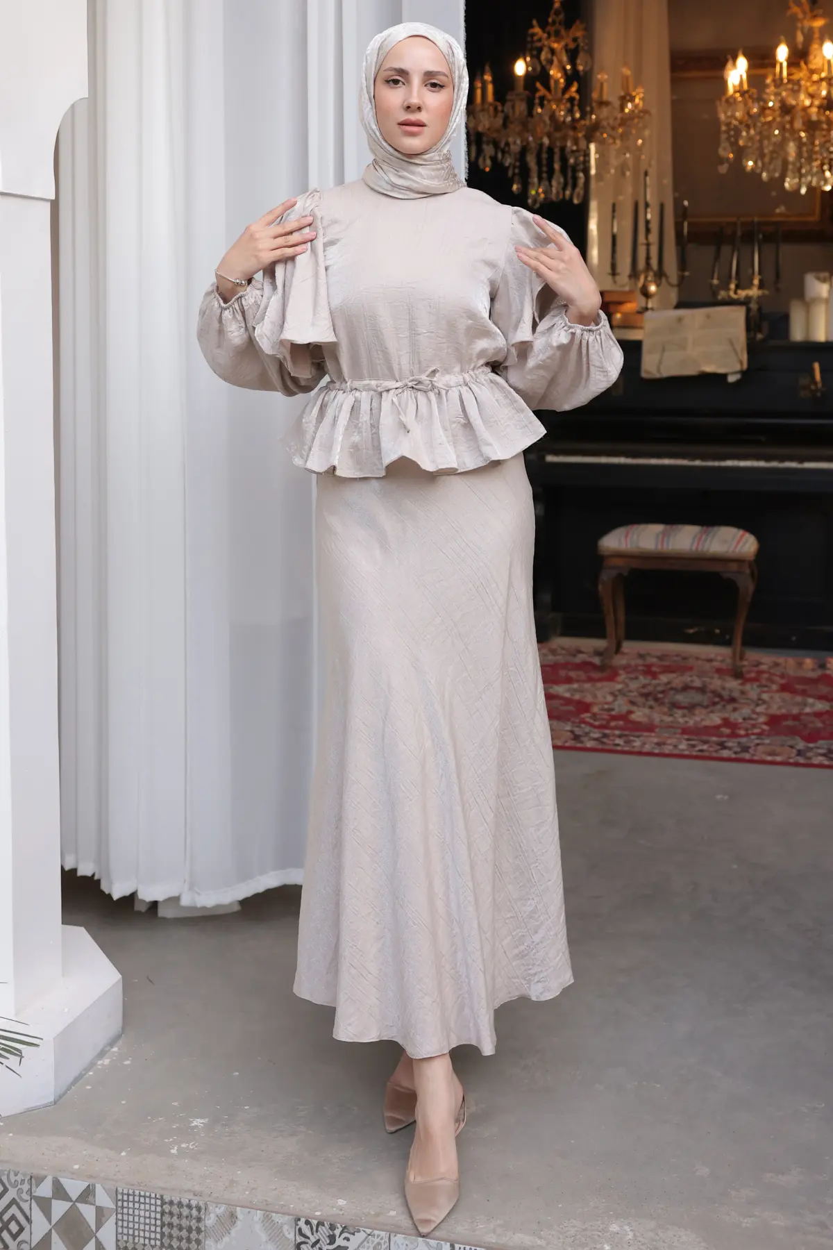 Women's Gathered Waist Skirt Suit-detail
