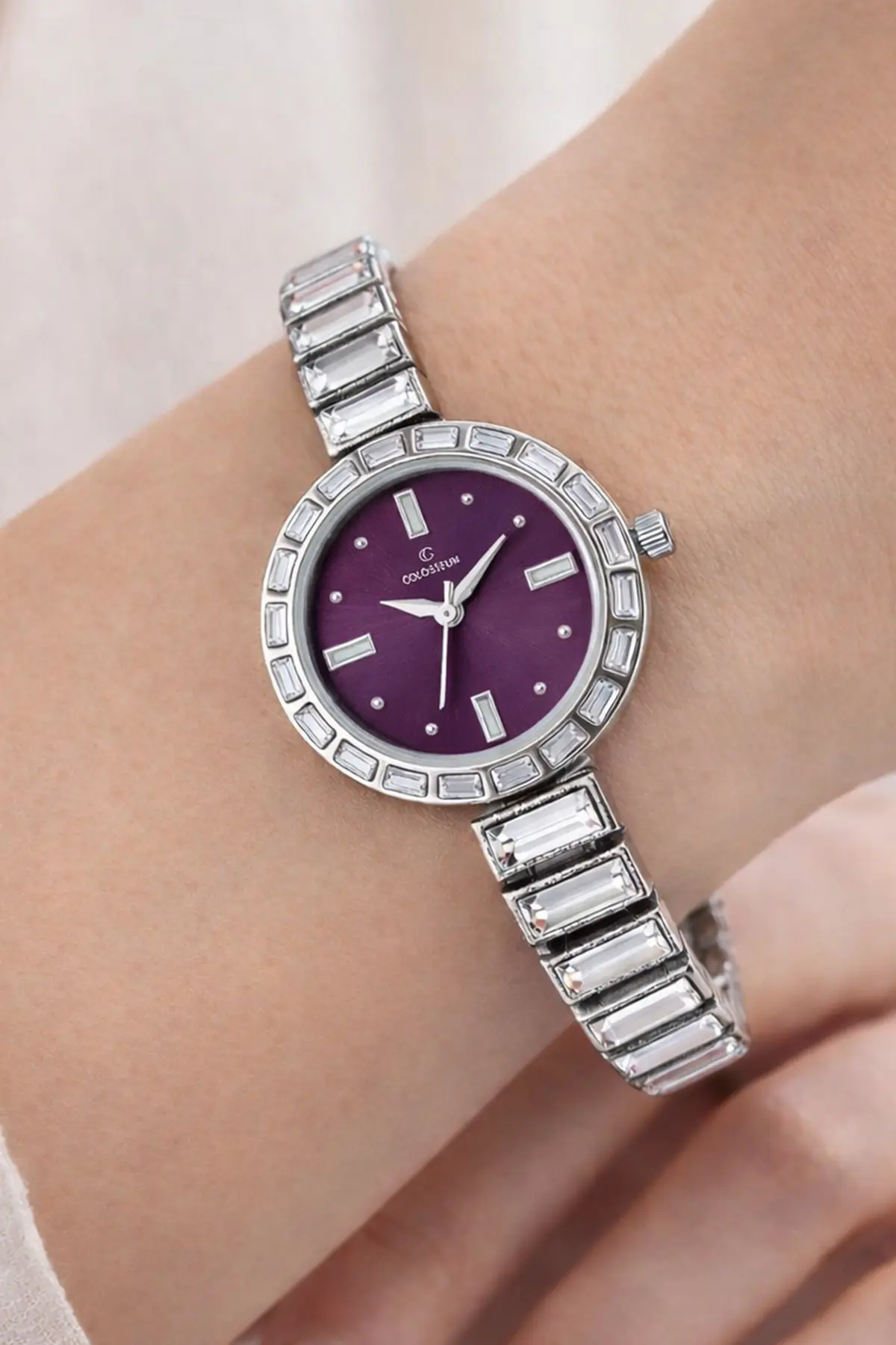 Women's Silver Watch-detail