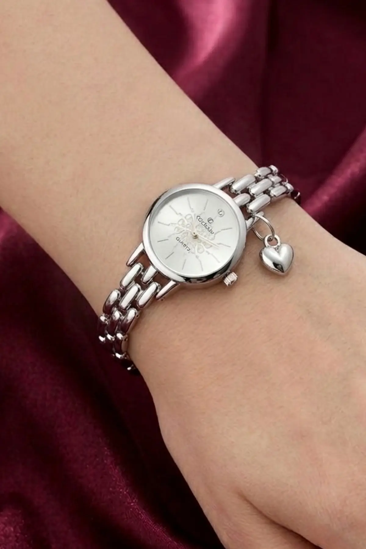 Women's Silver Watch-detail