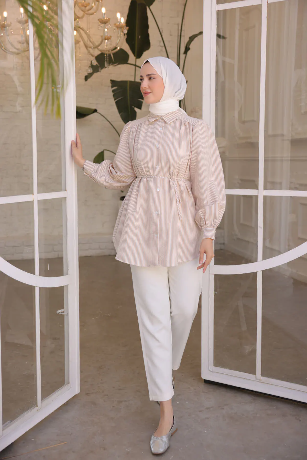 Women's Striped Shirt With Rope Detail On The Waist-detail