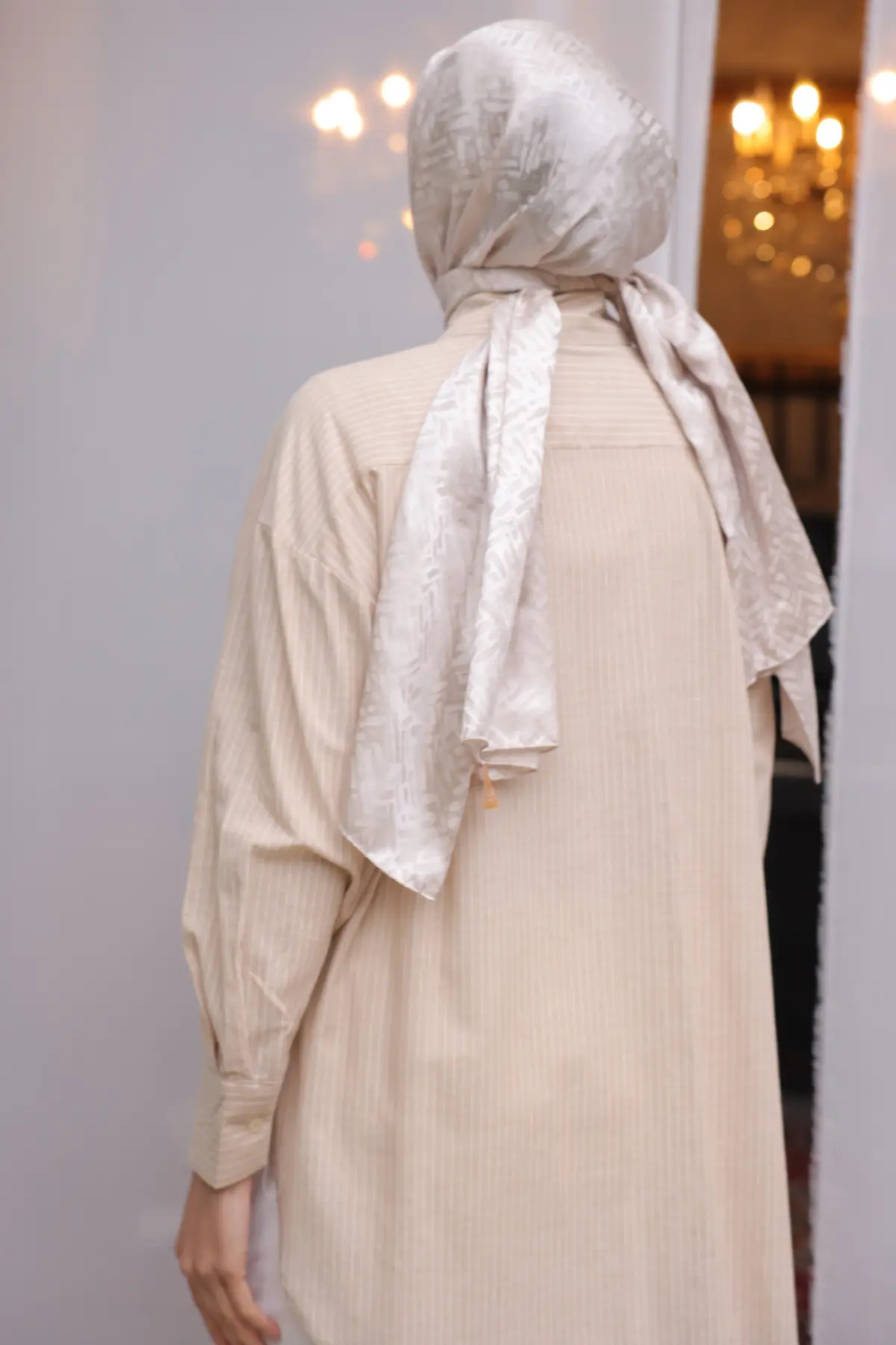 Women's Striped Shirt-detail