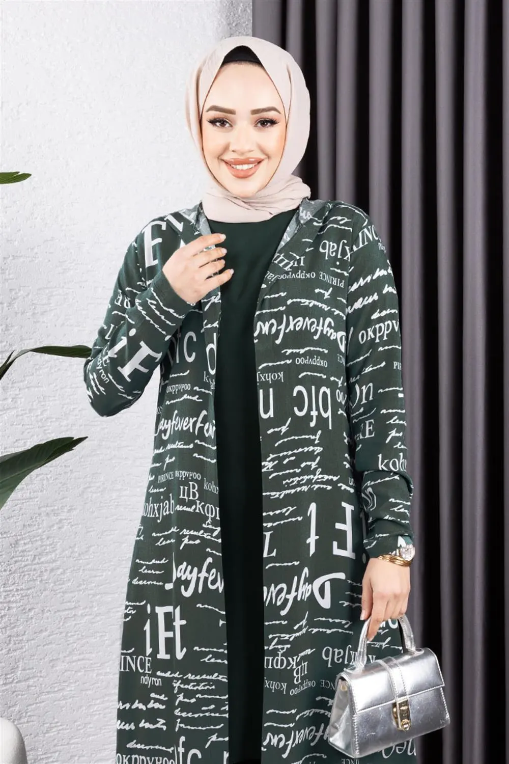 Written 3-piece Hijab Set-detail