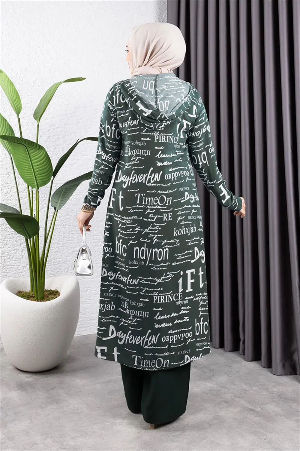 Written 3-piece Hijab Set-detail