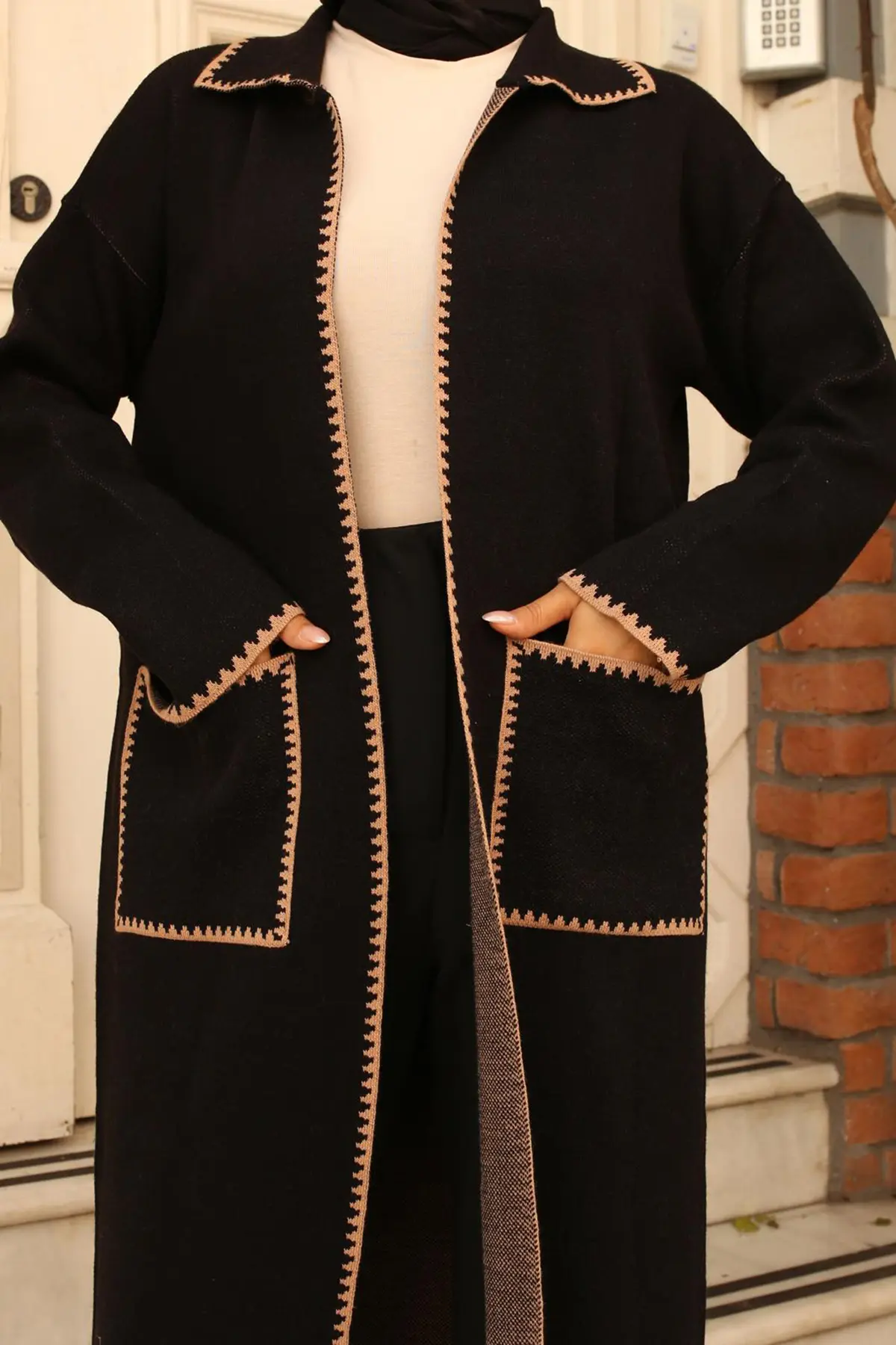 Zigzag Detailed Long Pocket Knitwear Cardigan-detail