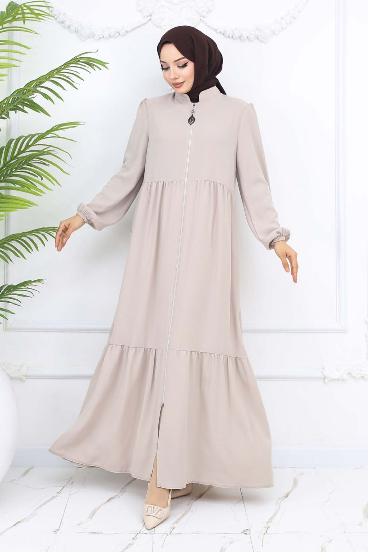 Zippered Abaya With Gathered Detail