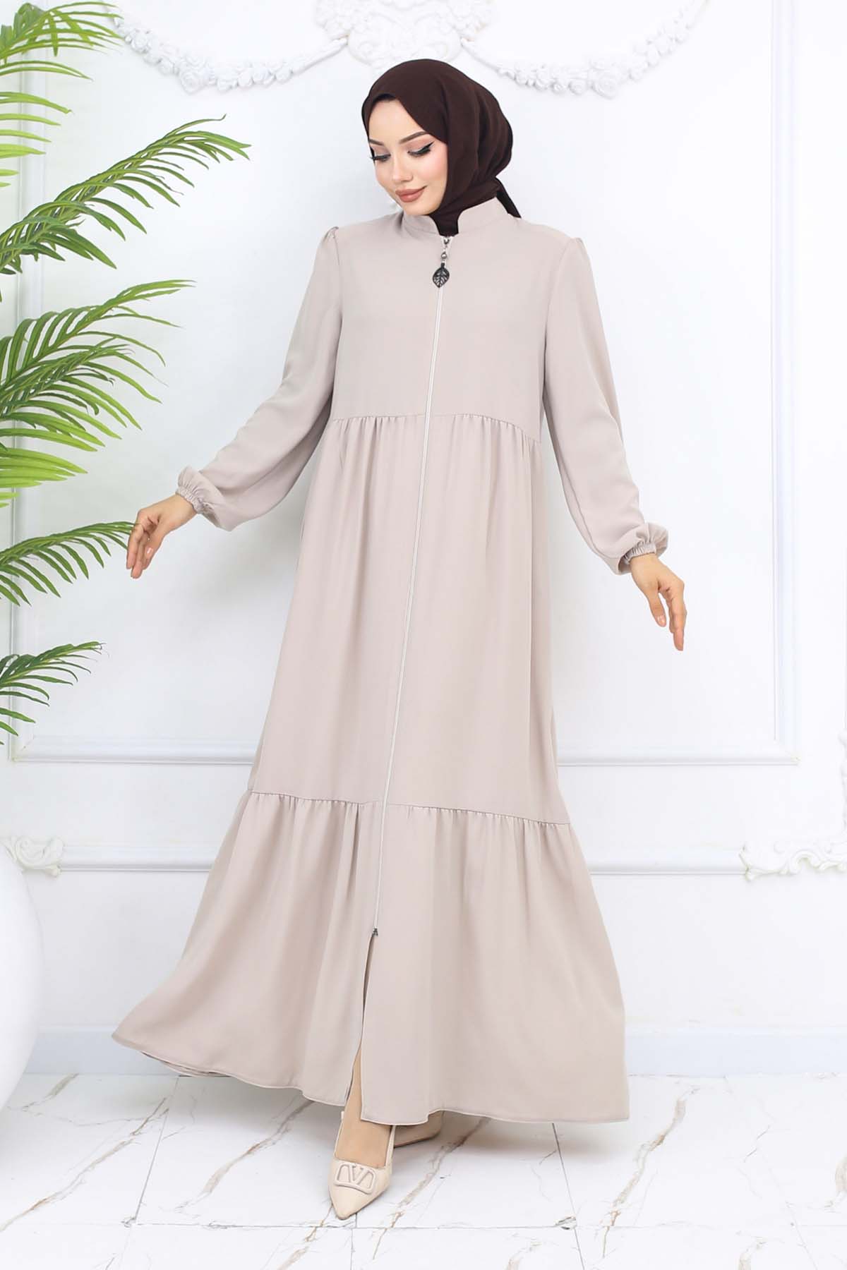 Zippered Abaya With Gathered Detail