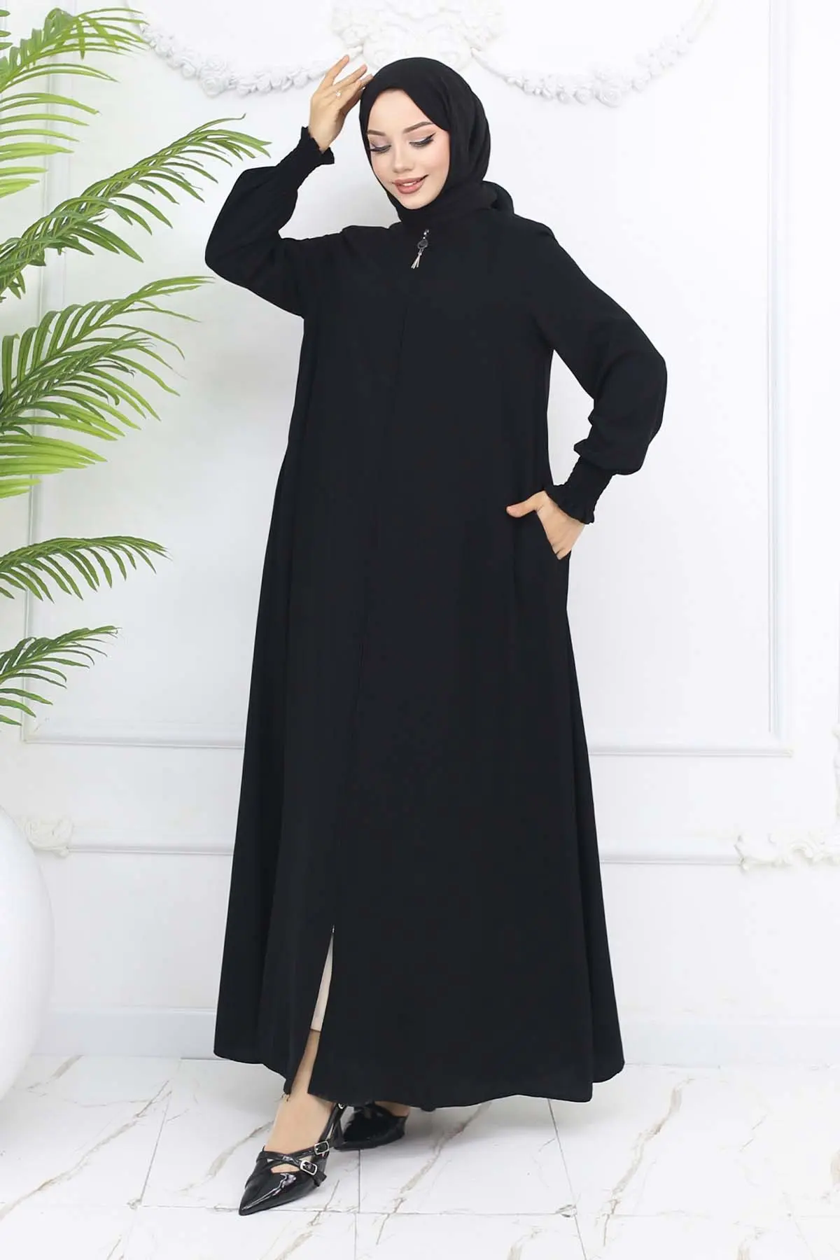 Zippered Abaya With Gipel Sleeves-detail