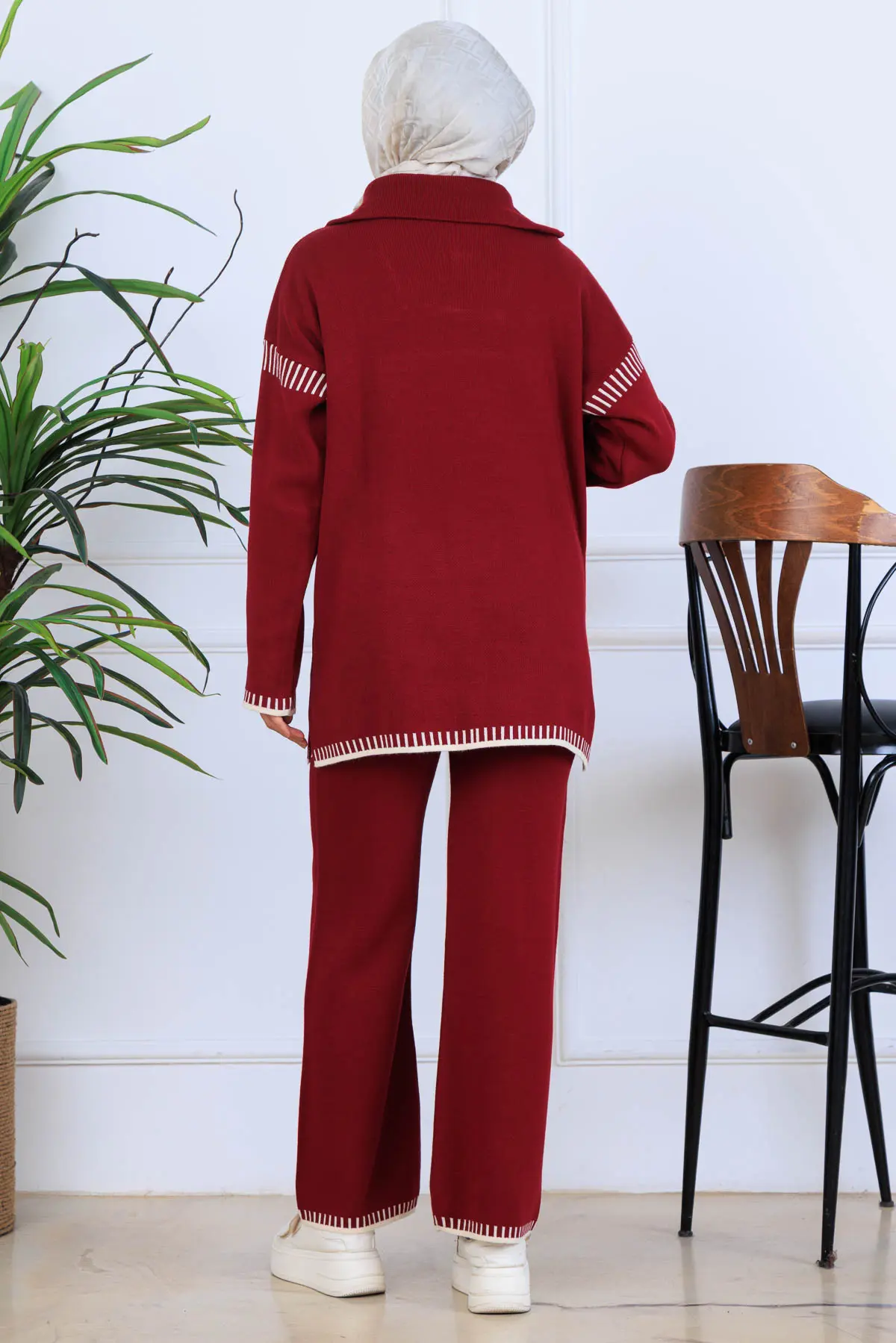 Zippered Collar Knitwear Suit-detail