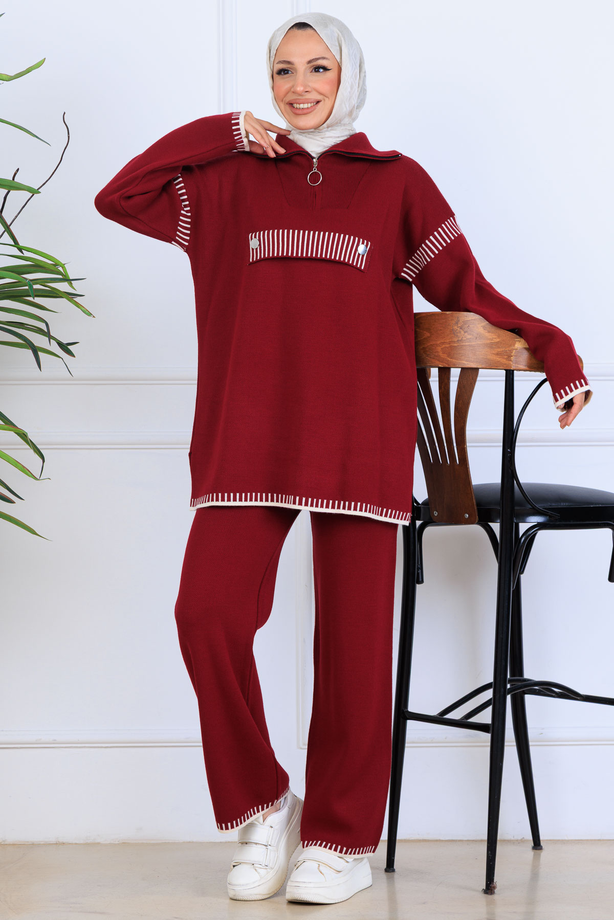 Zippered Collar Knitwear Suit