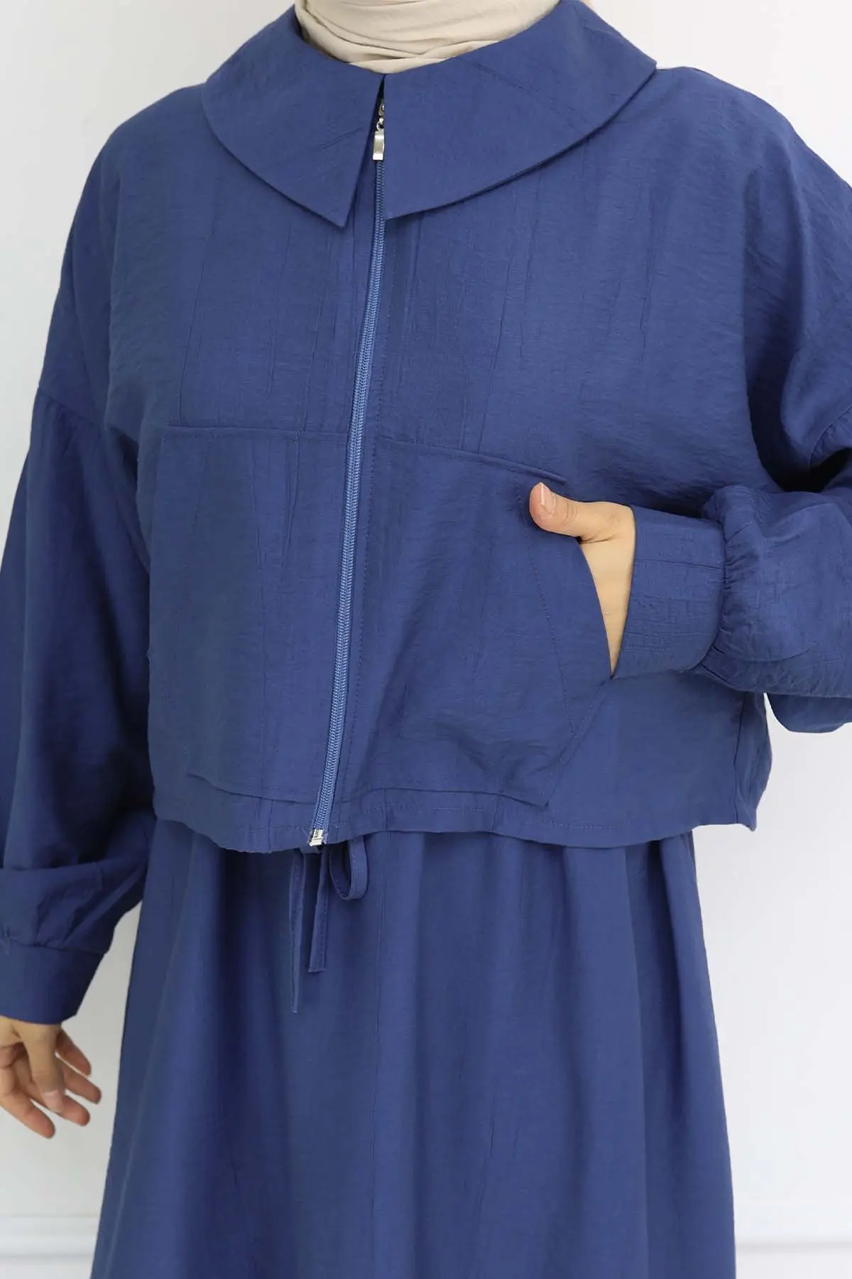 Zippered Jacket Vest Hijab Suit-detail