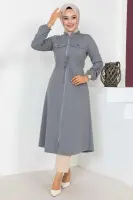 Zippered Sports Cape