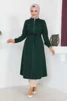 Zippered Sports Cape